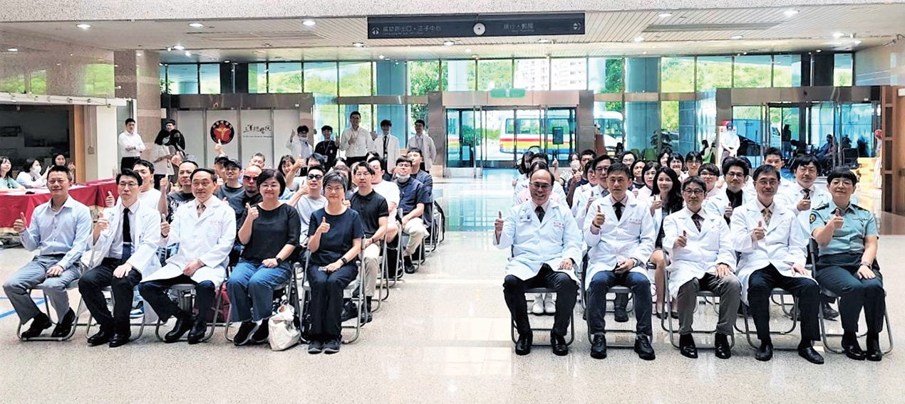 圖3全體與會人員合影留念